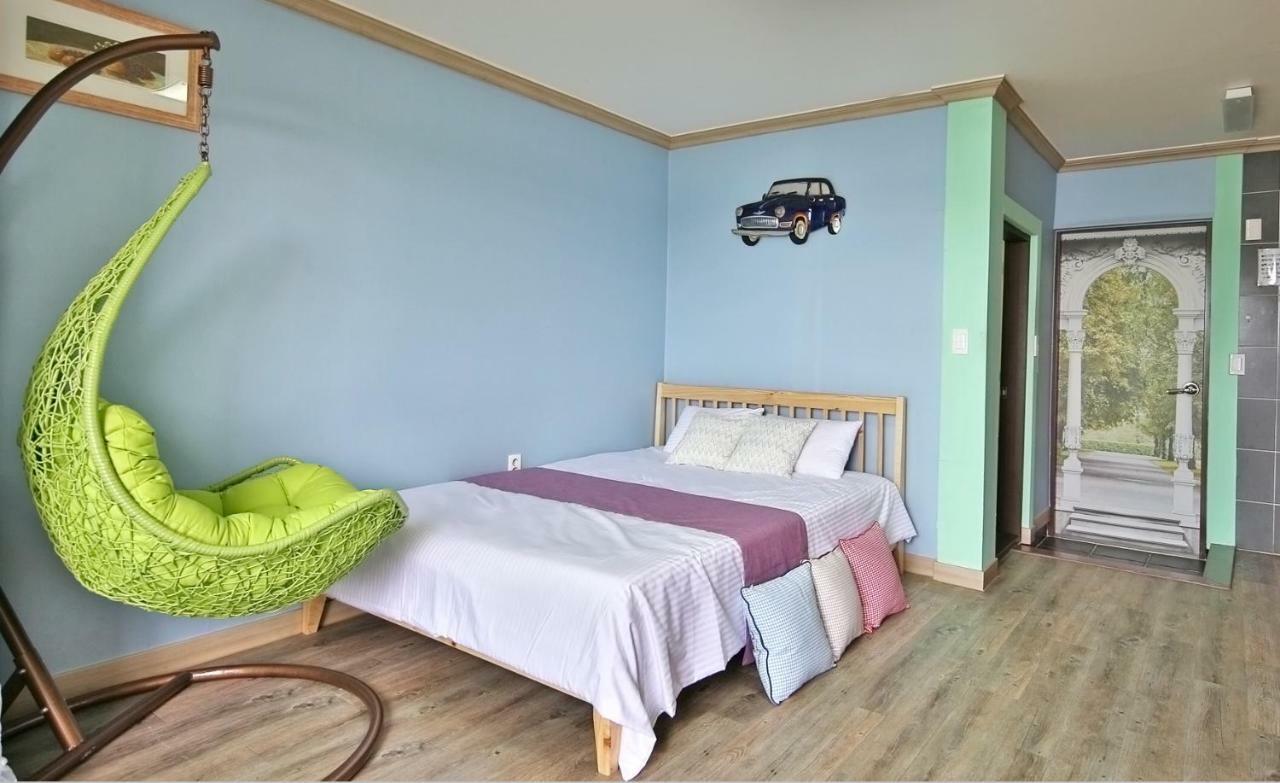 Tongyeong Paper Island Pension Esterno foto