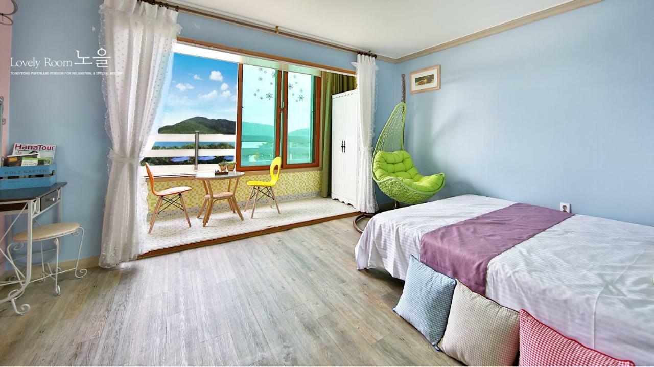 Tongyeong Paper Island Pension Esterno foto
