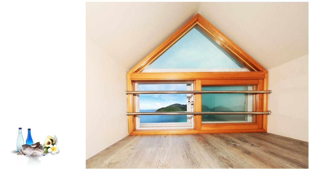 Tongyeong Paper Island Pension Esterno foto